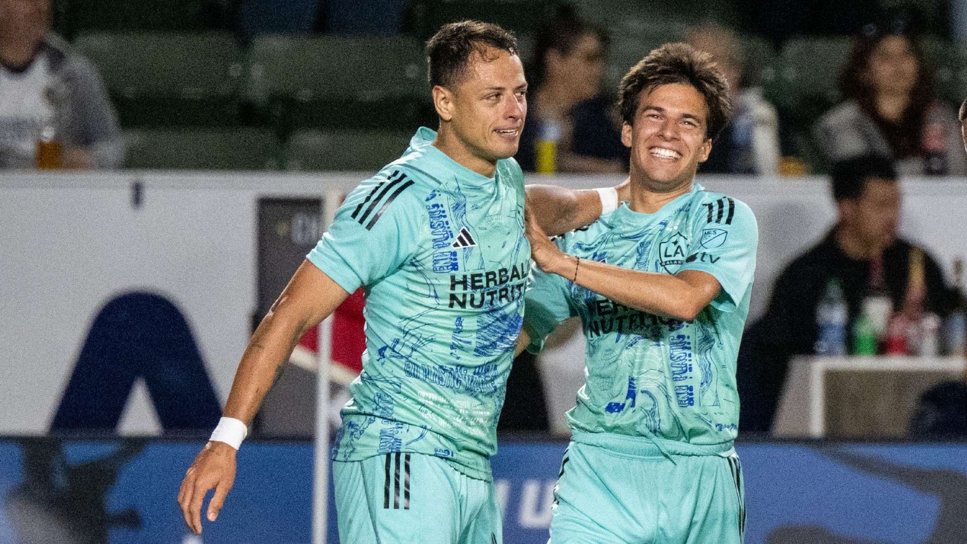 甚至在比赛 甚至在比赛